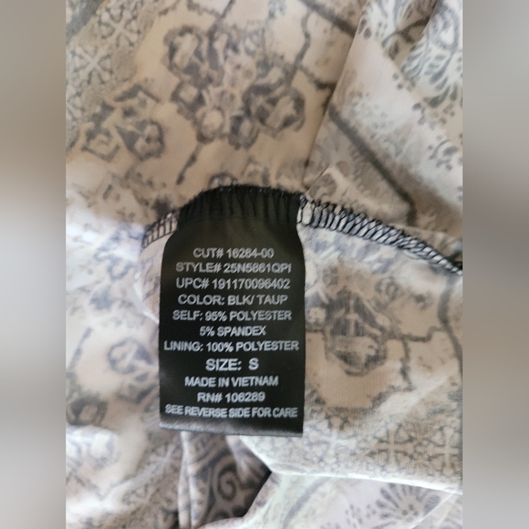 Juniors Three Pink Hearts Stretchy Halter Maxi Dress Multi color, Size S - Picture 10 of 10